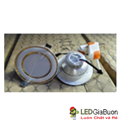 Đèn led 3 màu đế dày mặt lồi viền vàng
